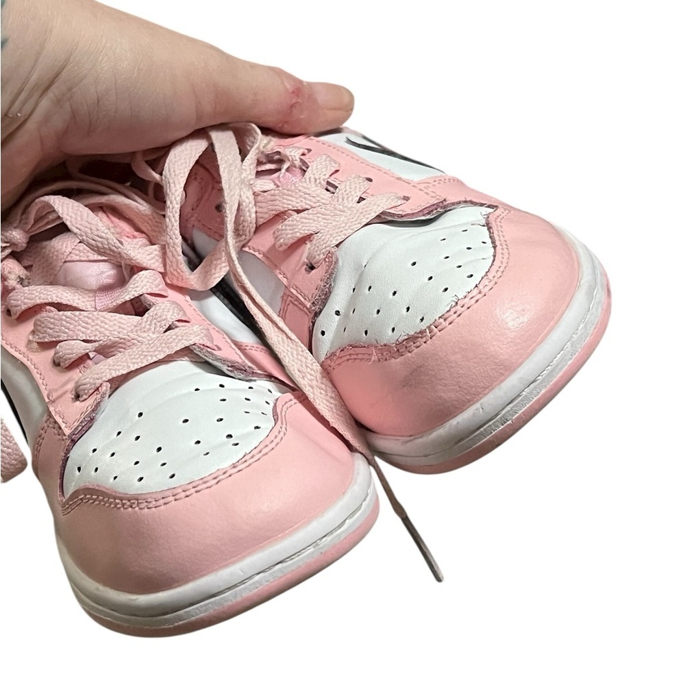 Nike girls dunk low pink foam lace up sneakers - Picture 3 of 8